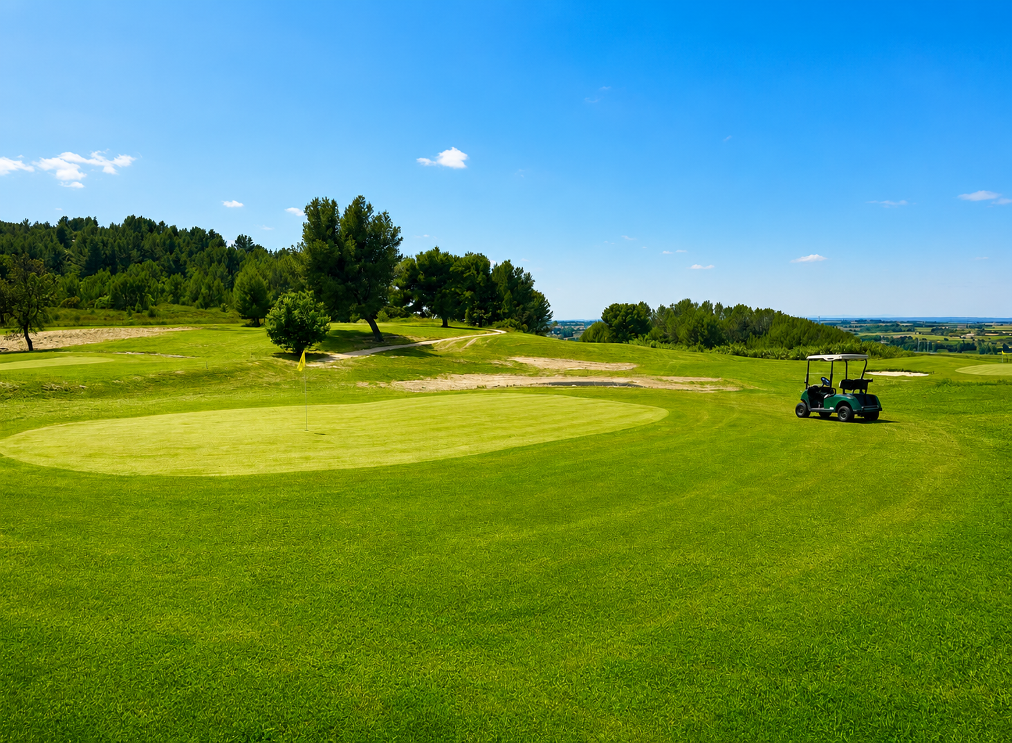 Vue aérienne du Golf de Beaucaire Saint-Roman