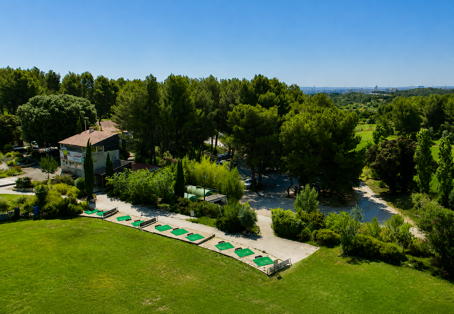Practice extérieur du Golf de Beaucaire Saint-Roman